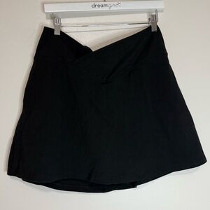 Victoria’s Secret PINK NWT Black Skort with V detail in size XL